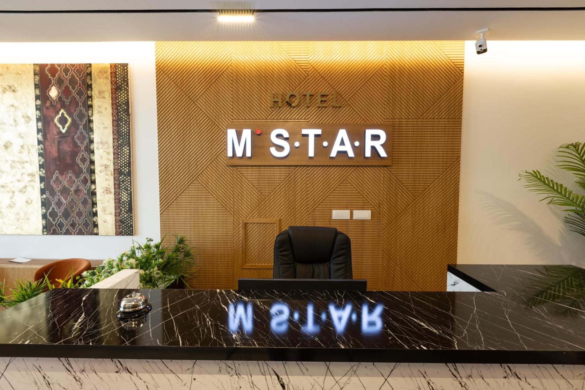 Hotel M Star 노비파자르 외부 사진